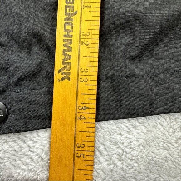 The North Face Hyvent Black Windbreaker Women's Size Large Windproof Waterproof - Picture 10 of 15